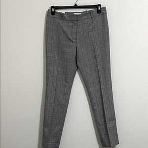Calvin Klein Women's Black/White Plaid Slacks. Size 8